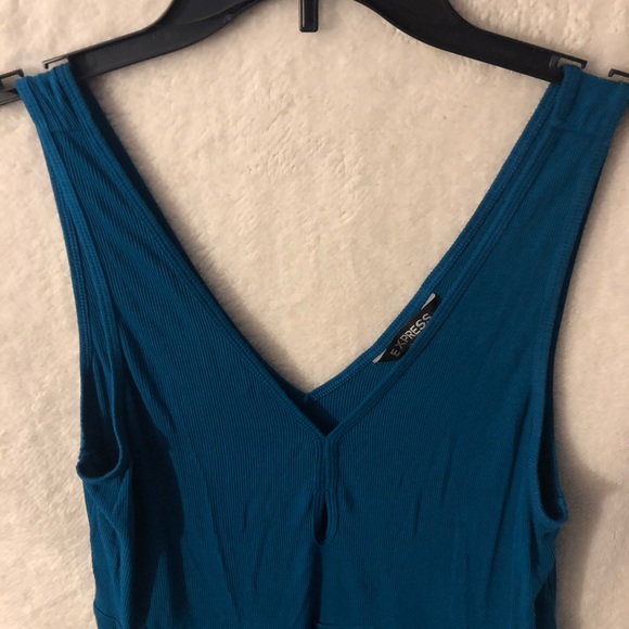 Express dress - Picture 7 of 7